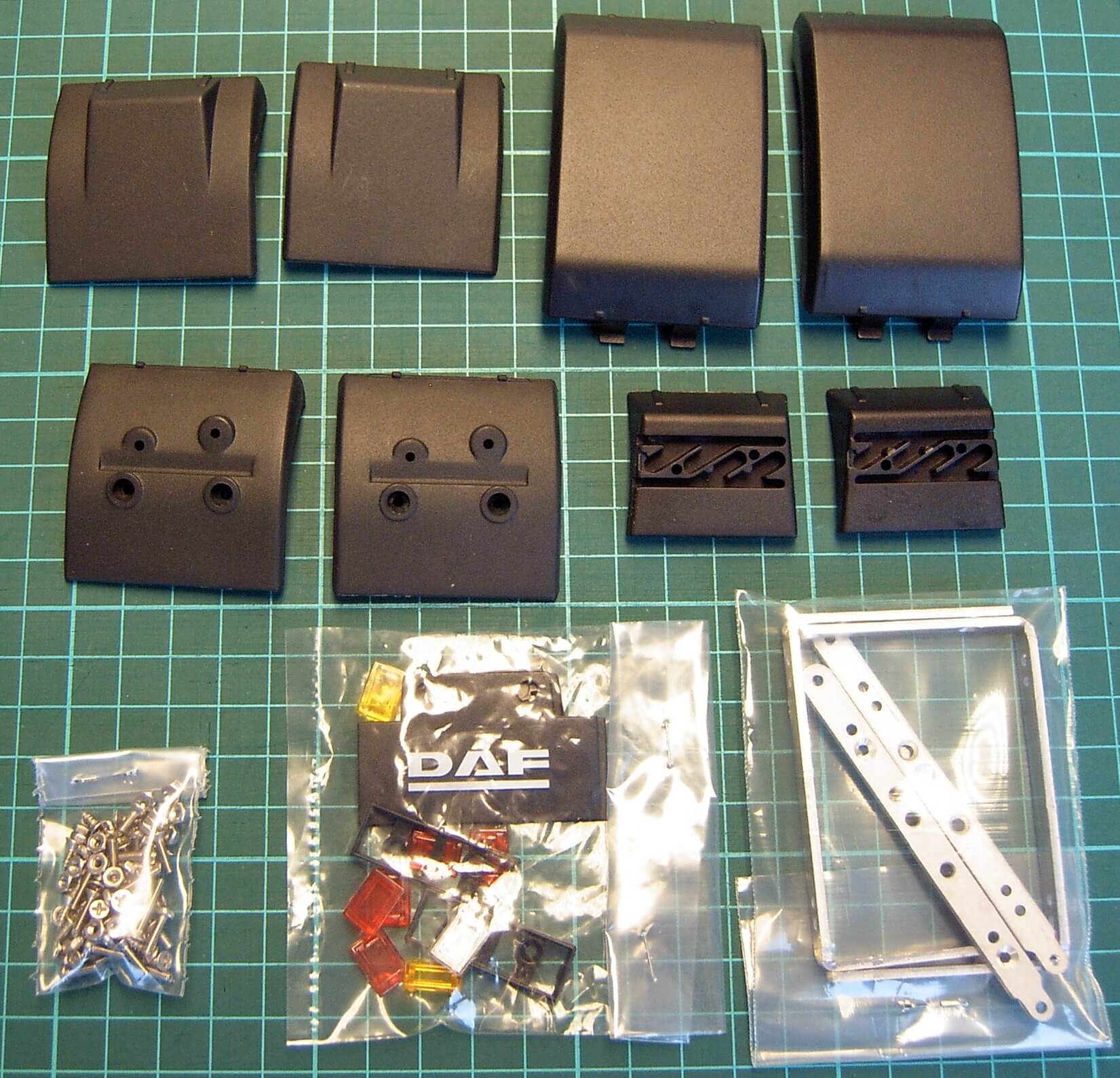 Kotflügel, DAF für Einfach-Hinterachse   komplett mit       