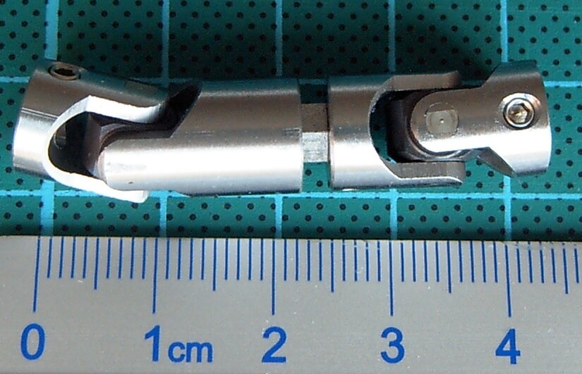1x Doppel-Kardangelenk 10mm Durchmesser, Gesamtlänge        