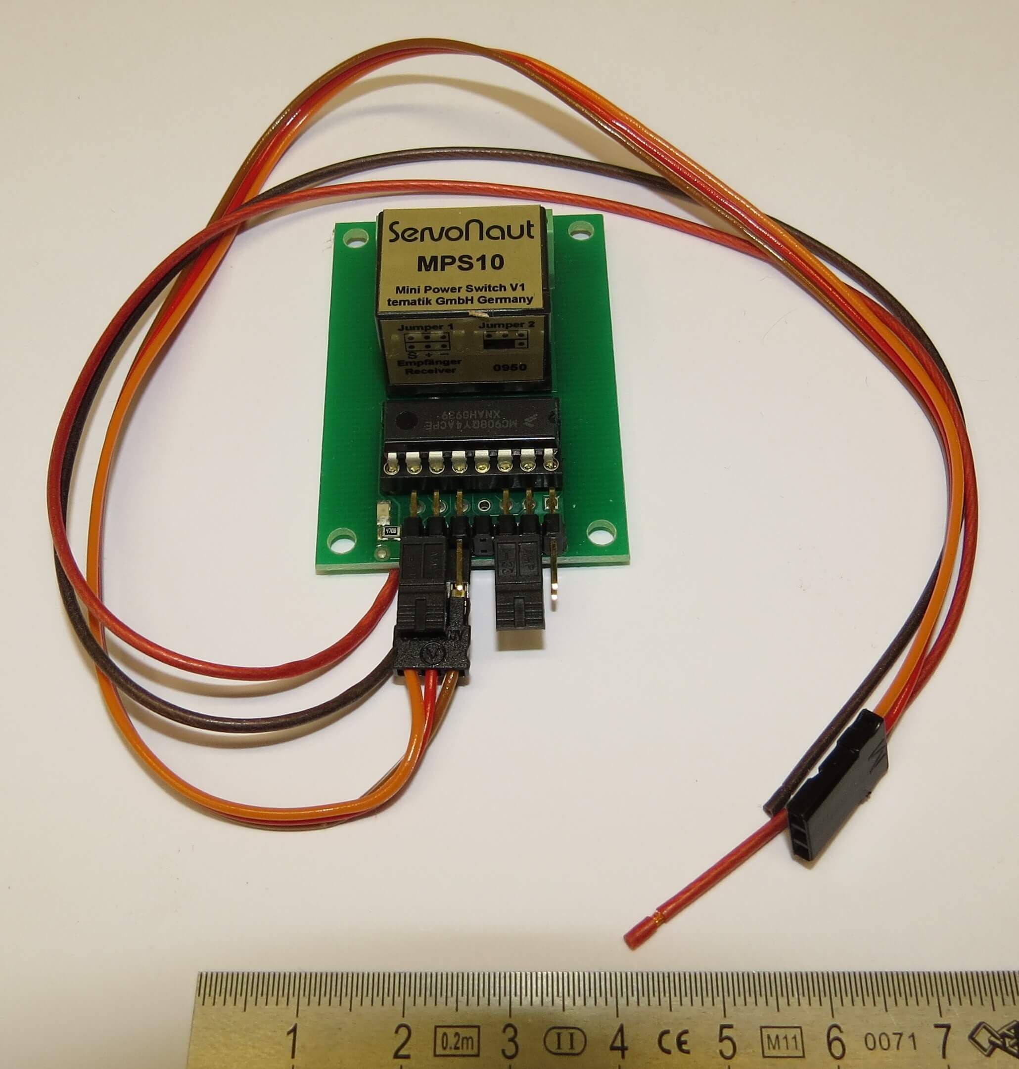 3-Kanal Schalter (Memory). 3 Schalt- Ausgänge: 2x bis