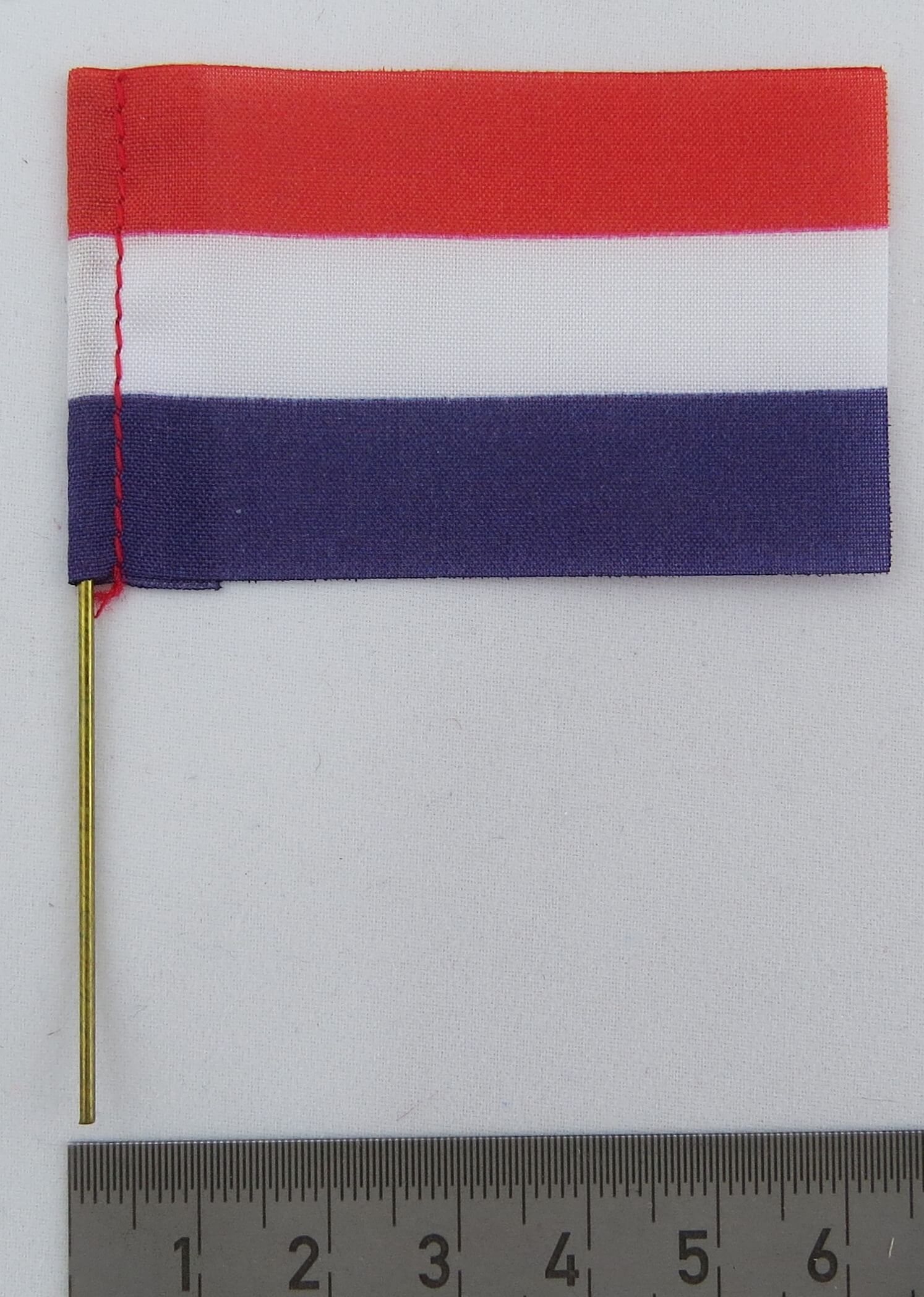 1x Landesflagge NIEDERLANDE, aus Stoff,  mit Flaggenstock