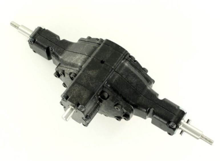 1x angetriebene Hinterachse mit selbstsperrendem Differenzia