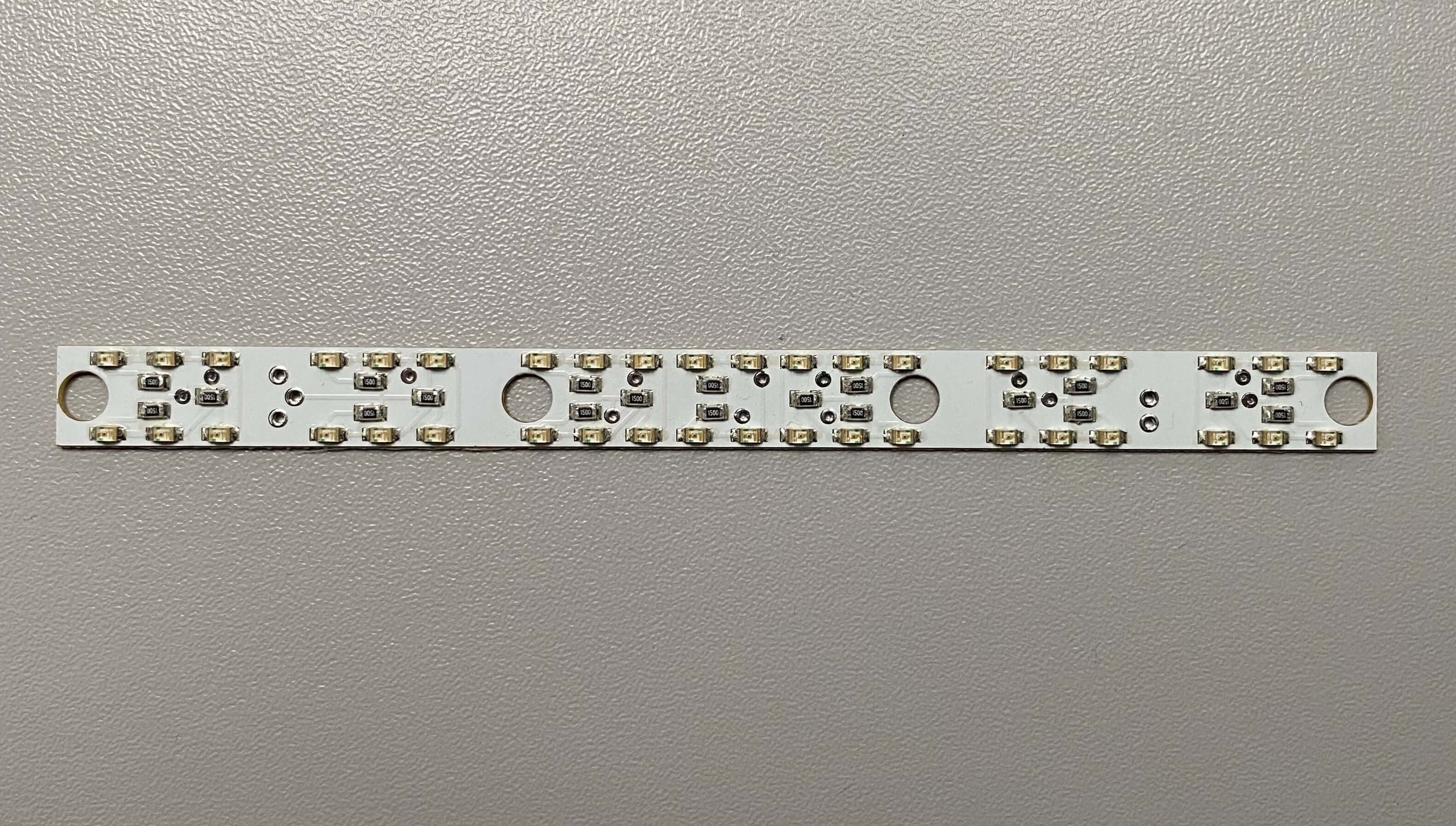 Carson Warnbalken passend zum Scania 770 SLT. Inklusiv      