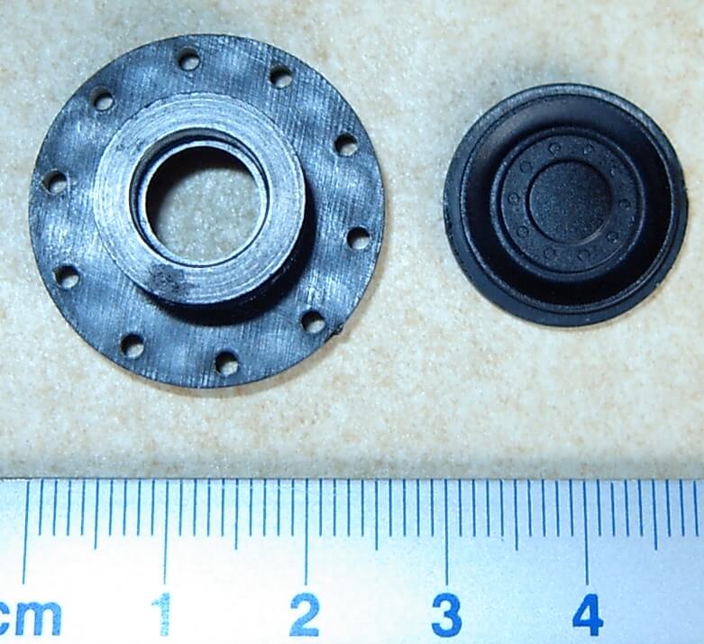 1 Freilauf-Nabe V2, Kunststoff mit Sitz  für 2 Kugellager   