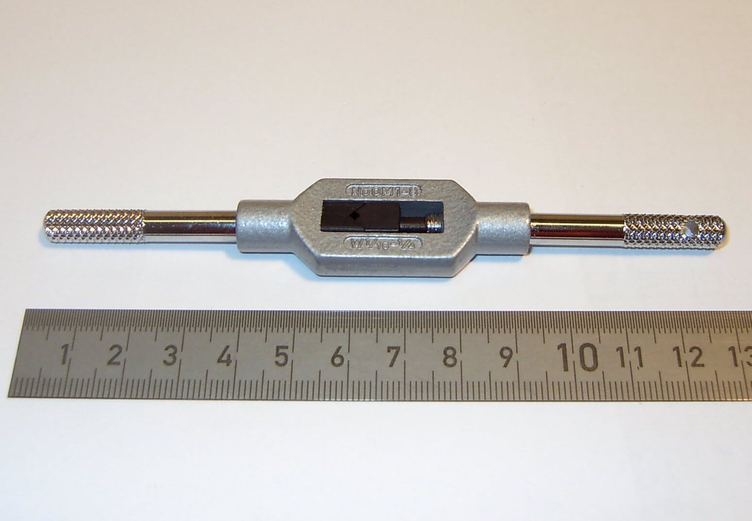 1 Windeisen für Gewindebohrer ab M2 DIN 1814, 1 Stück       