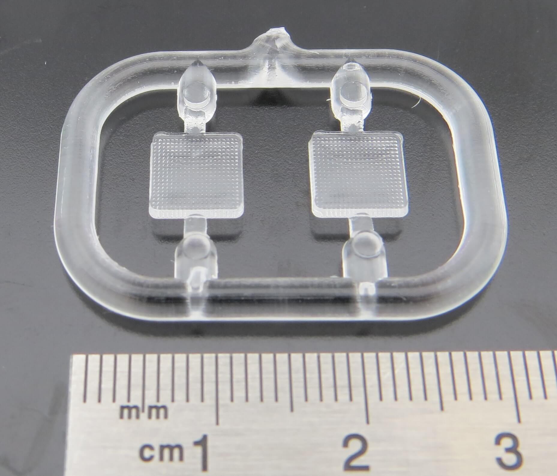 2x Lichtscheibe von 4-Kammerrückleuchte  Veroma. Klar. Ca.  