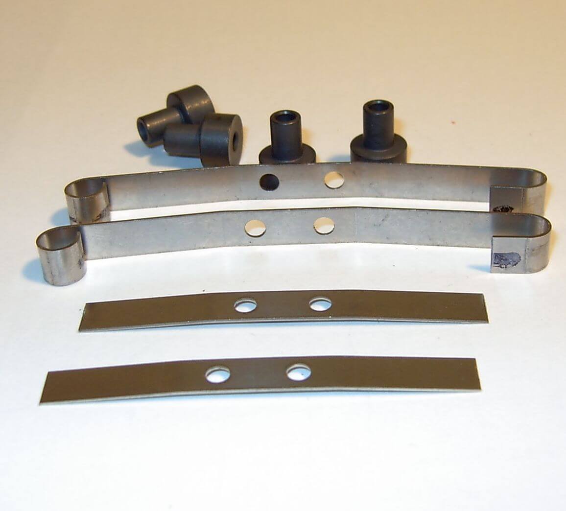 Blattfedernsatz (kurz) mit Buchsen Länge über alles 71mm    