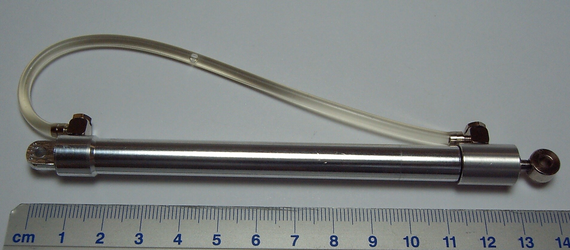 1 Hydraulik-Zylinder 7 - 100, bis 10bar. Doppelseitig       