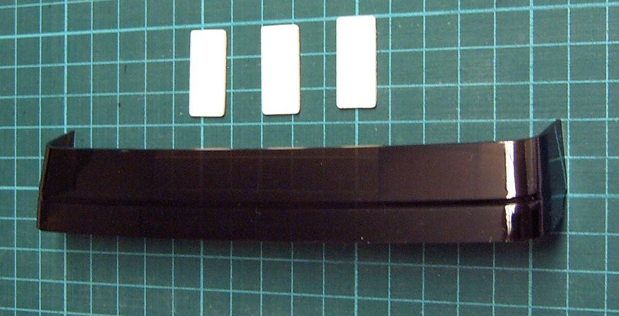 1 Sonnenblende für Actros, bronze-braun  getönt mit         