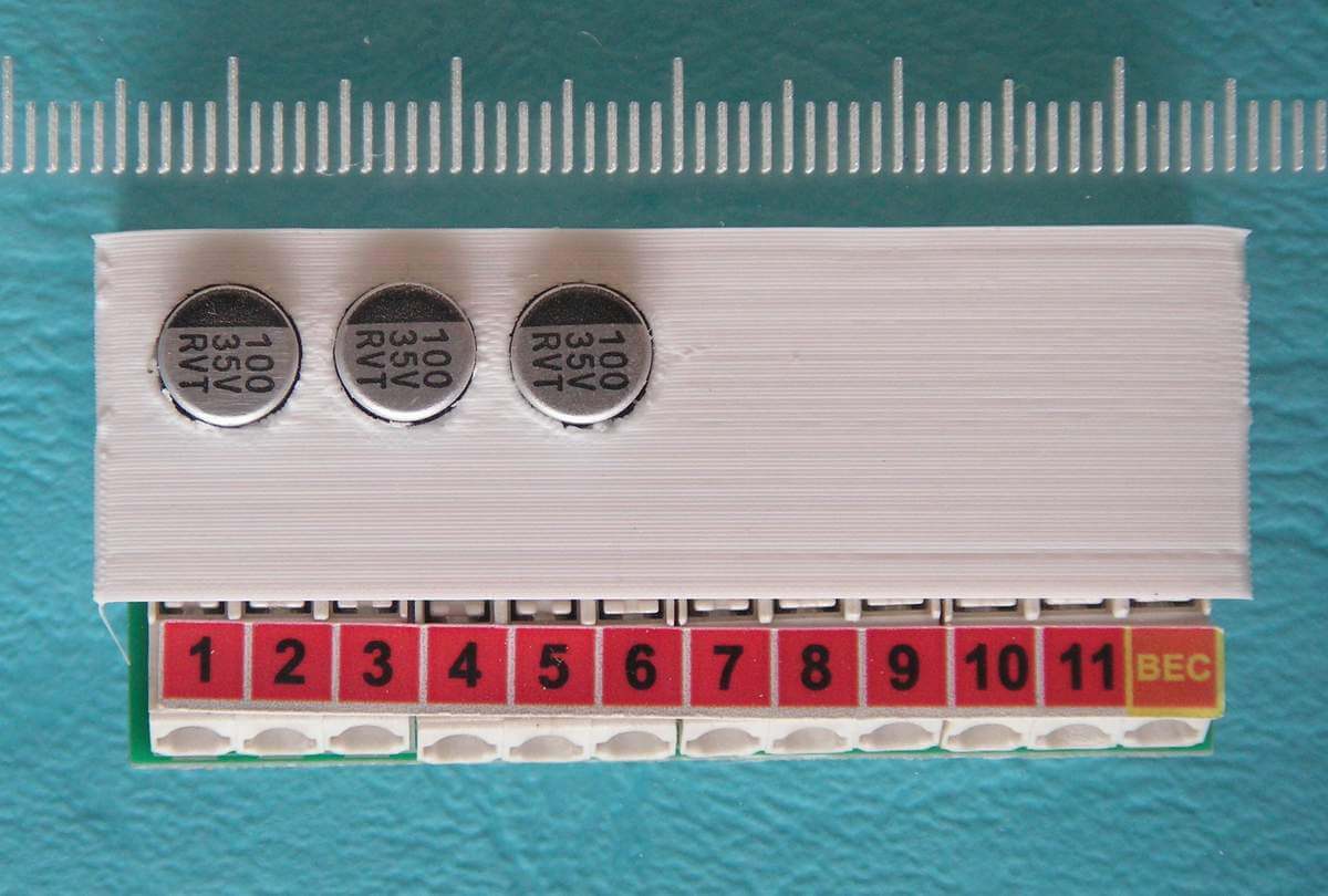 CTI Terminal BEC. Federklemmen für 11 Vebraucher BEC 5V/2A  