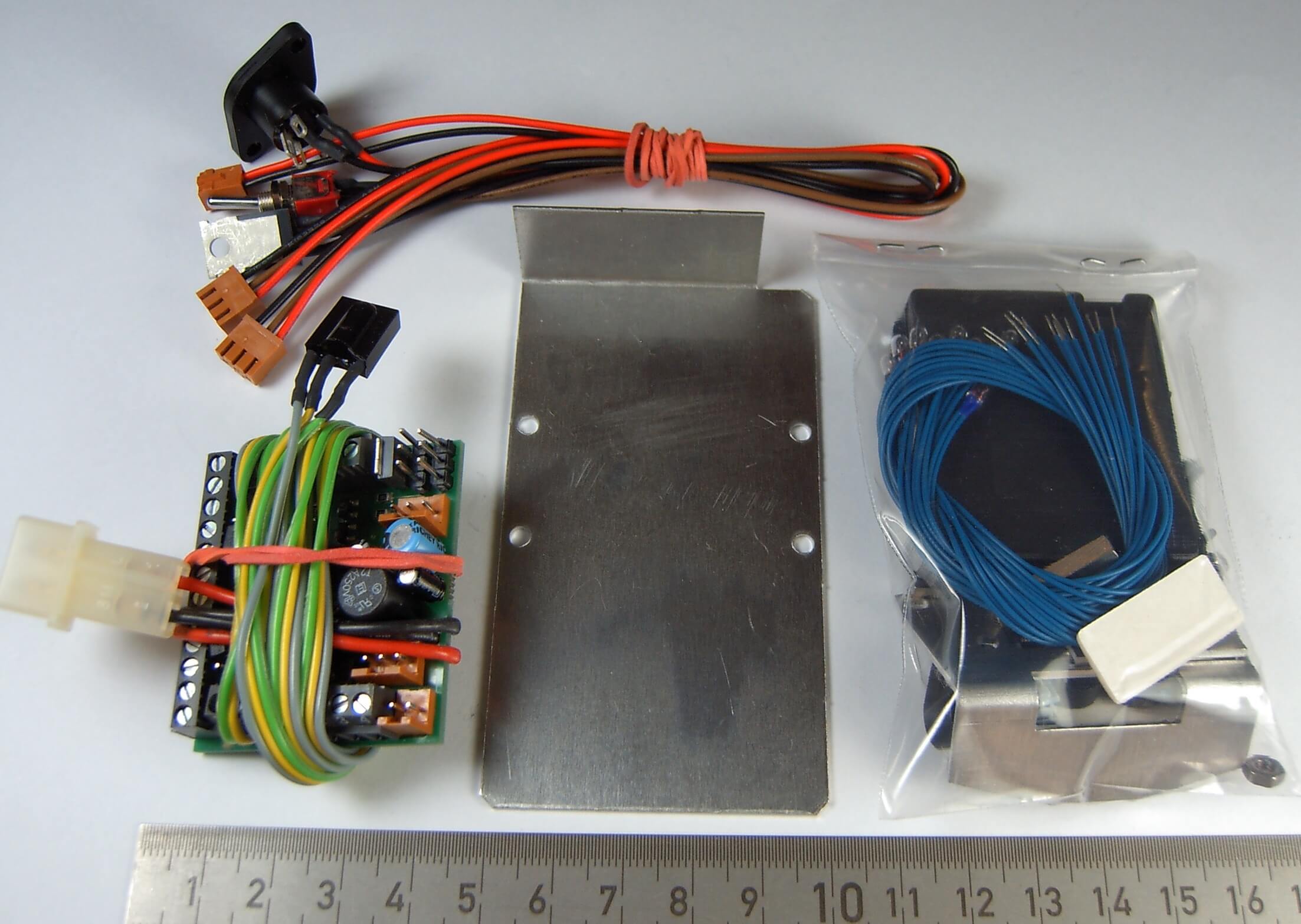 1x Elektr. Anlage MF-A für Auflieger und Anhänger (797)