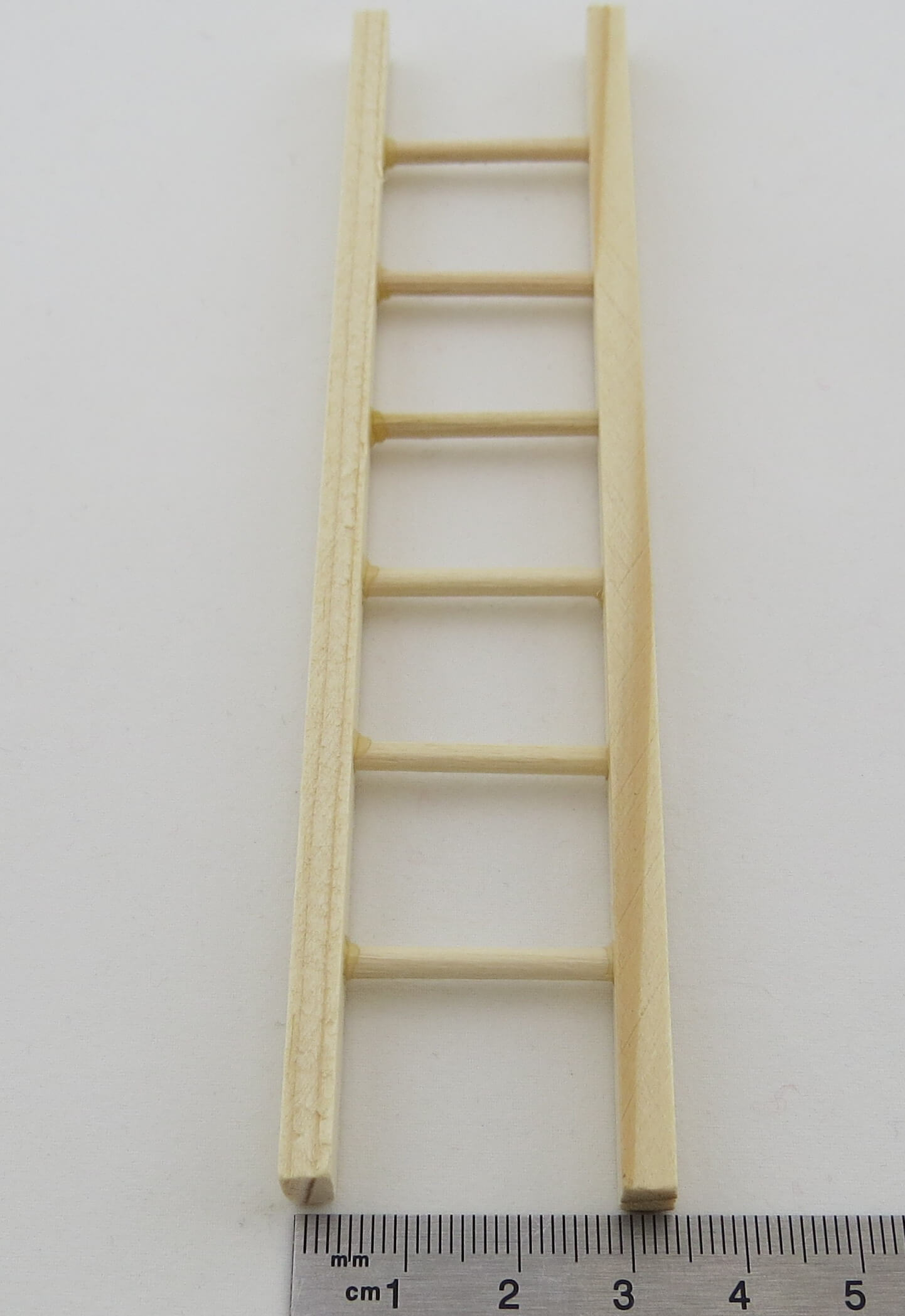 1x Holzleiter 3,5x15cm, Anlegeleiter.