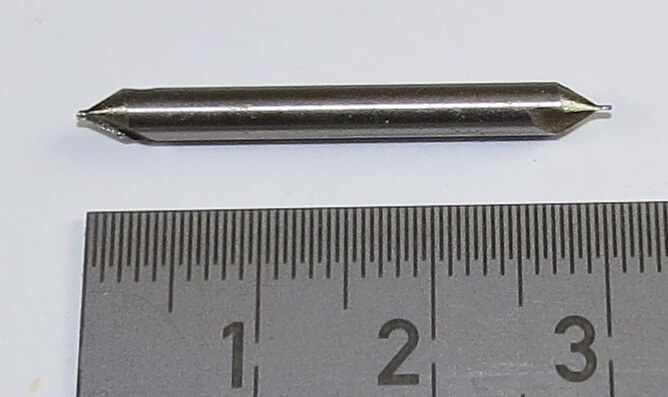 1 Zentrierbohrer HSS 60° 0,5mm. Spitze mit Senkwinkel 60°   