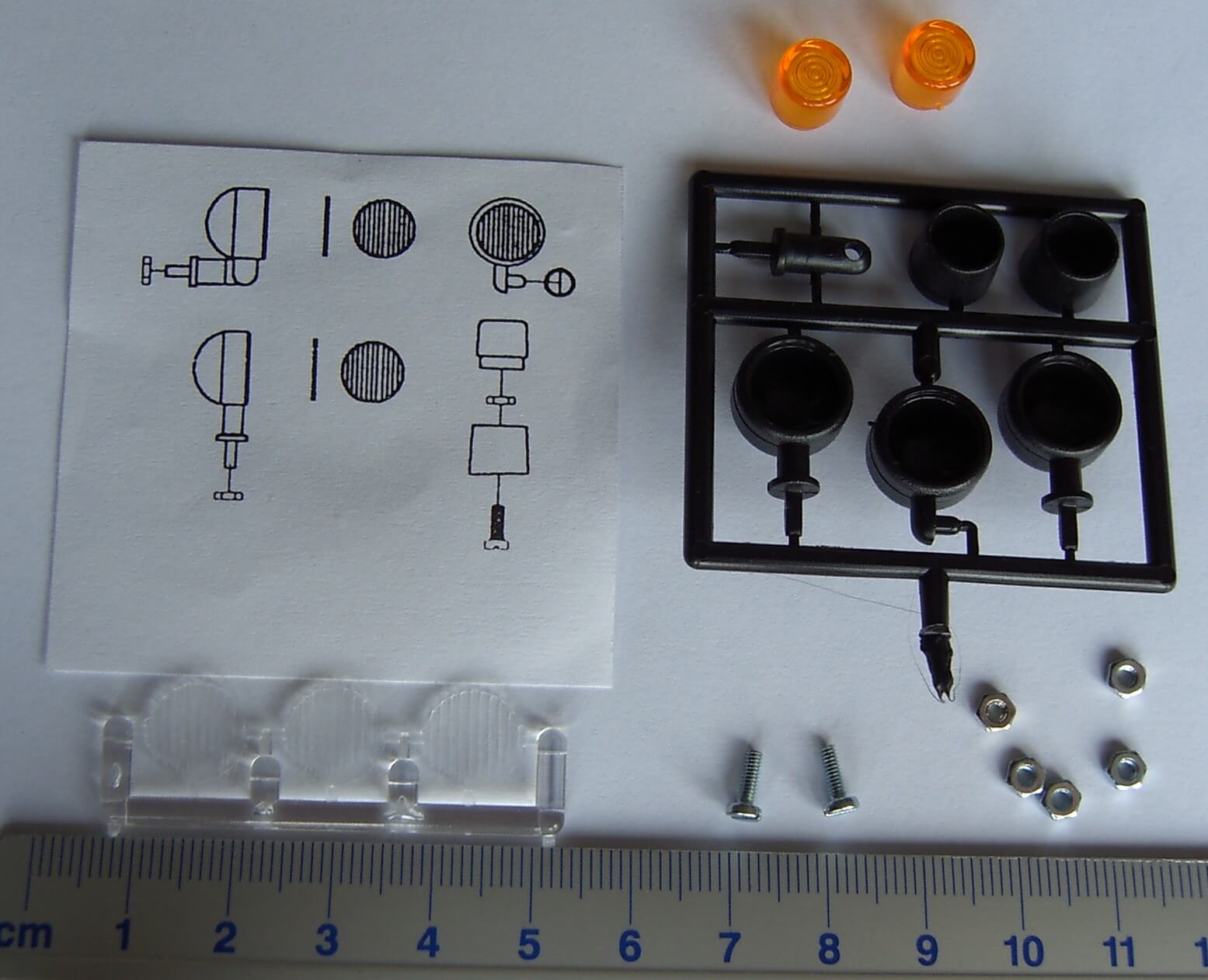 1x Lampensatz aus 3 Scheinwerfern und 2 orangenen           