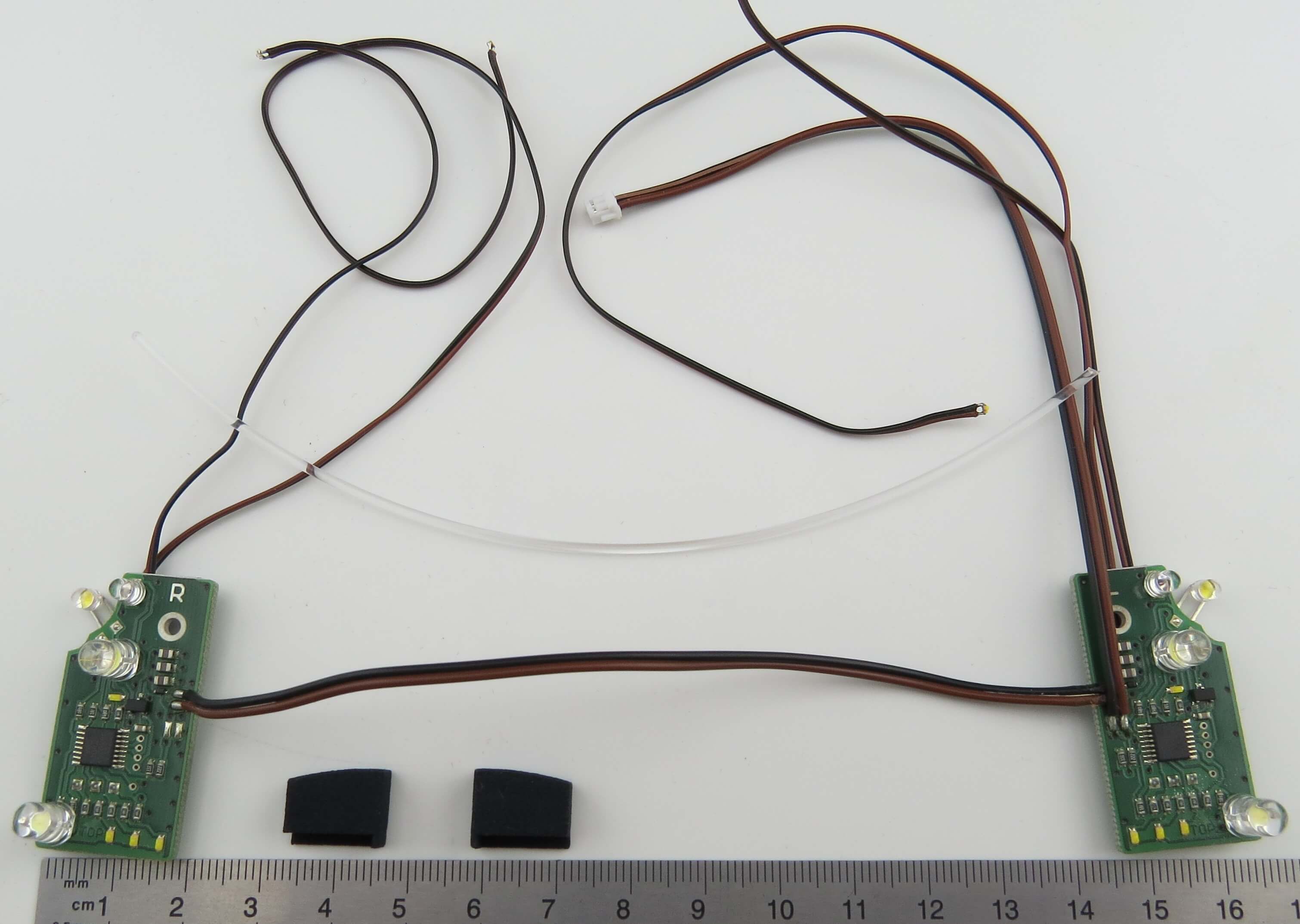 Frontscheinwerfer-Platinen (Paar) für ACTROS von Tamiya