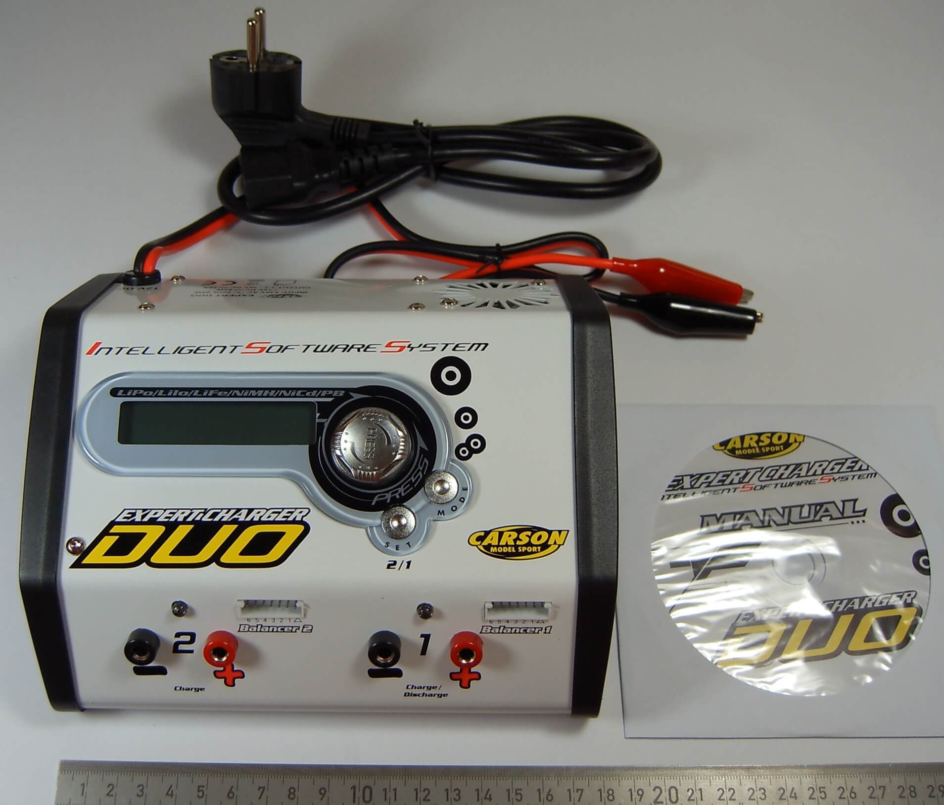 1 Ladegerät Expert Charger Duo 12V/230V. Max. 10A