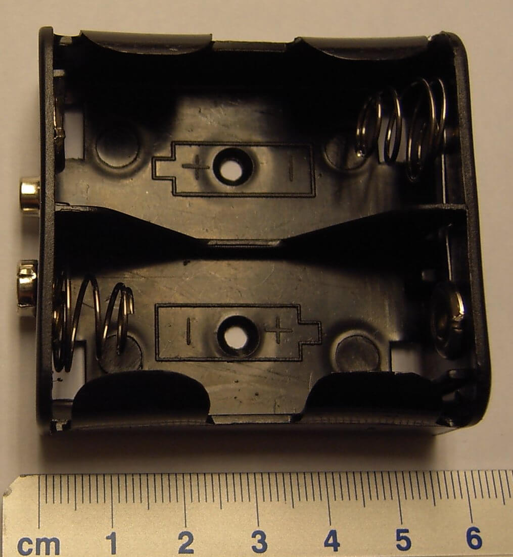 1x Batterie-Halter Baby 2er nebenein- ander. Für            