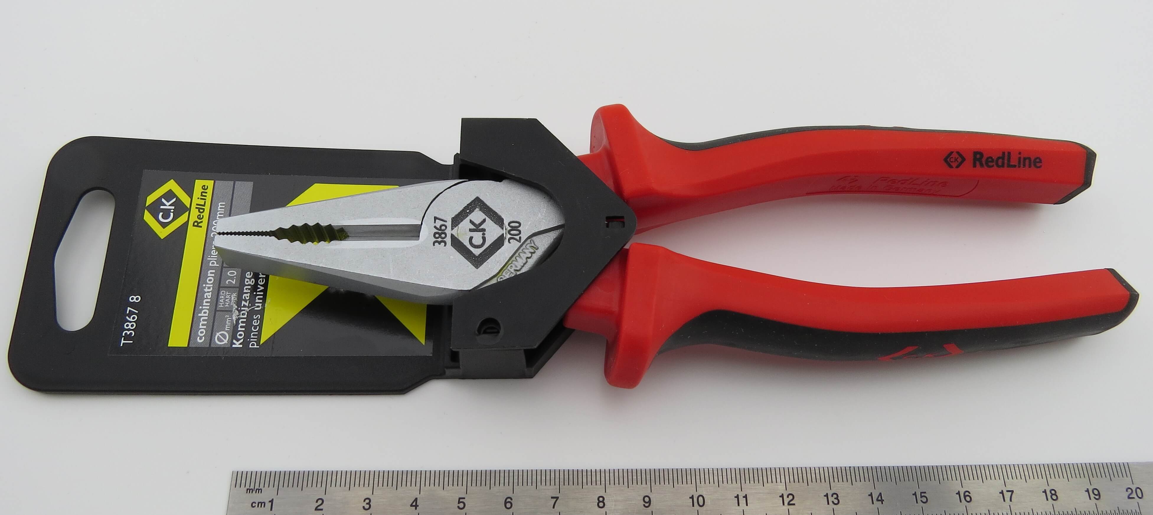 Kombizange, gerade Backen, 200mm lang. C.K. rot/schwarz
