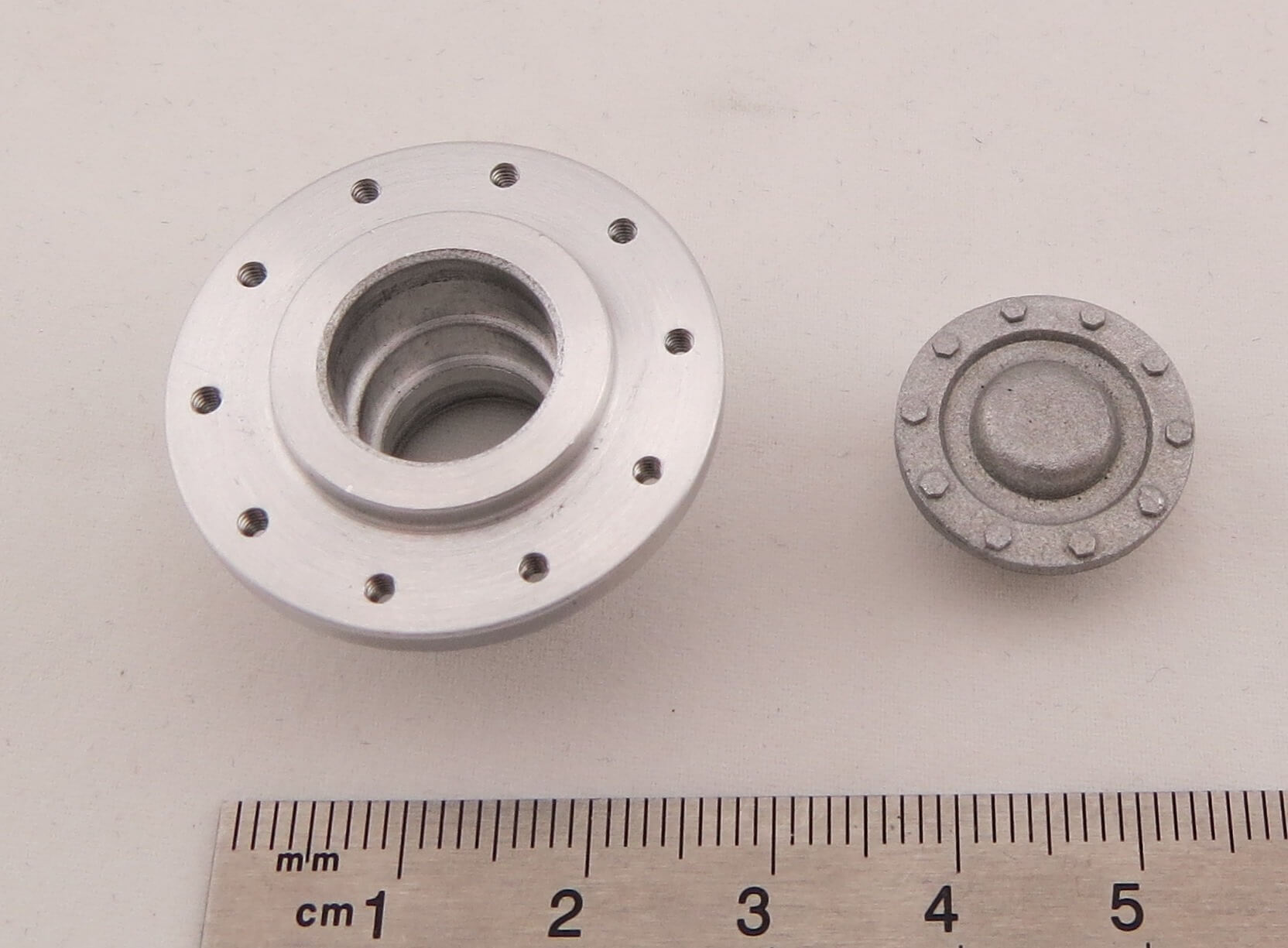 Vorderradnabe mit Deckel, Alu, Lochkreis 25mm, 10x