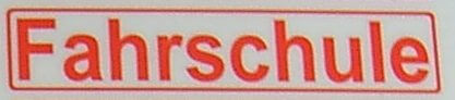 Textschild "Fahrschule" TS002, rot, 1:16 selbstklebende     