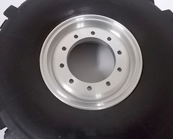 Alu-Felge für Reifen 14R20. Da=84mm Di=36mm, 40mm