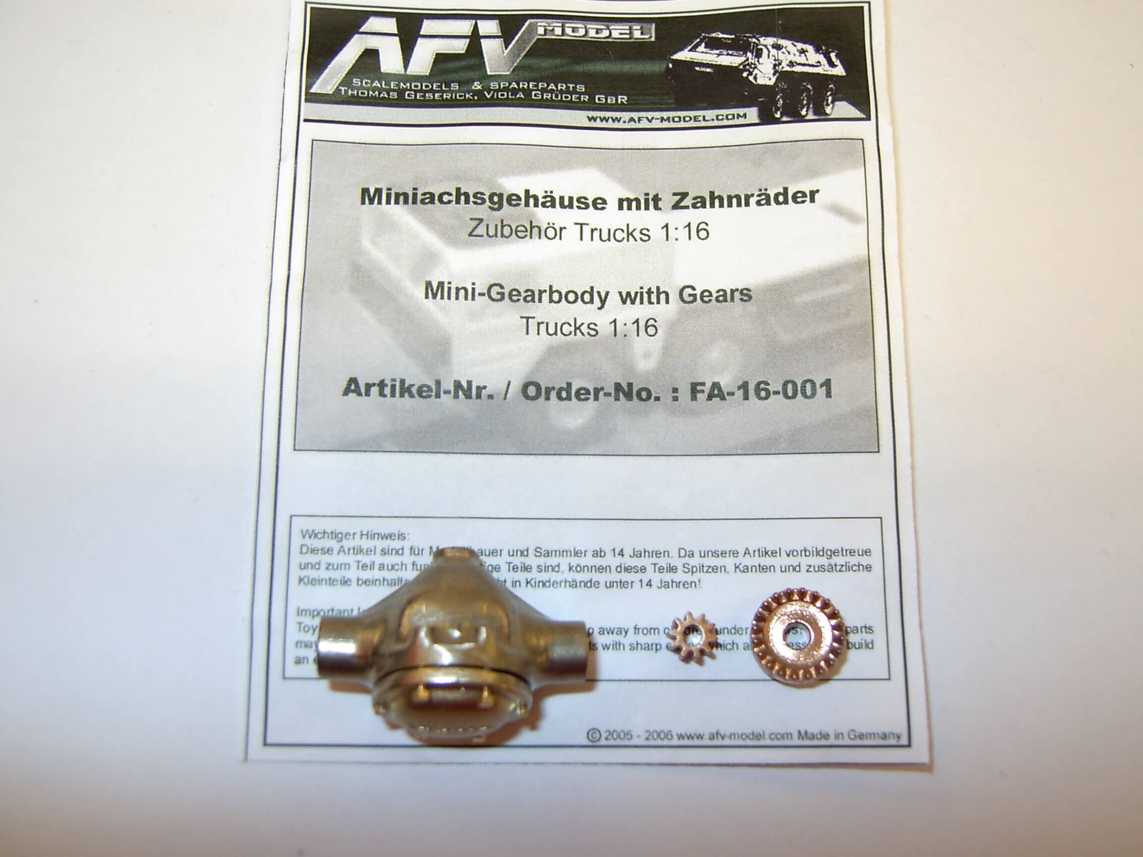 Miniachsgehäuse mit Deckel und Zahnräder Neusilber/Bronze,