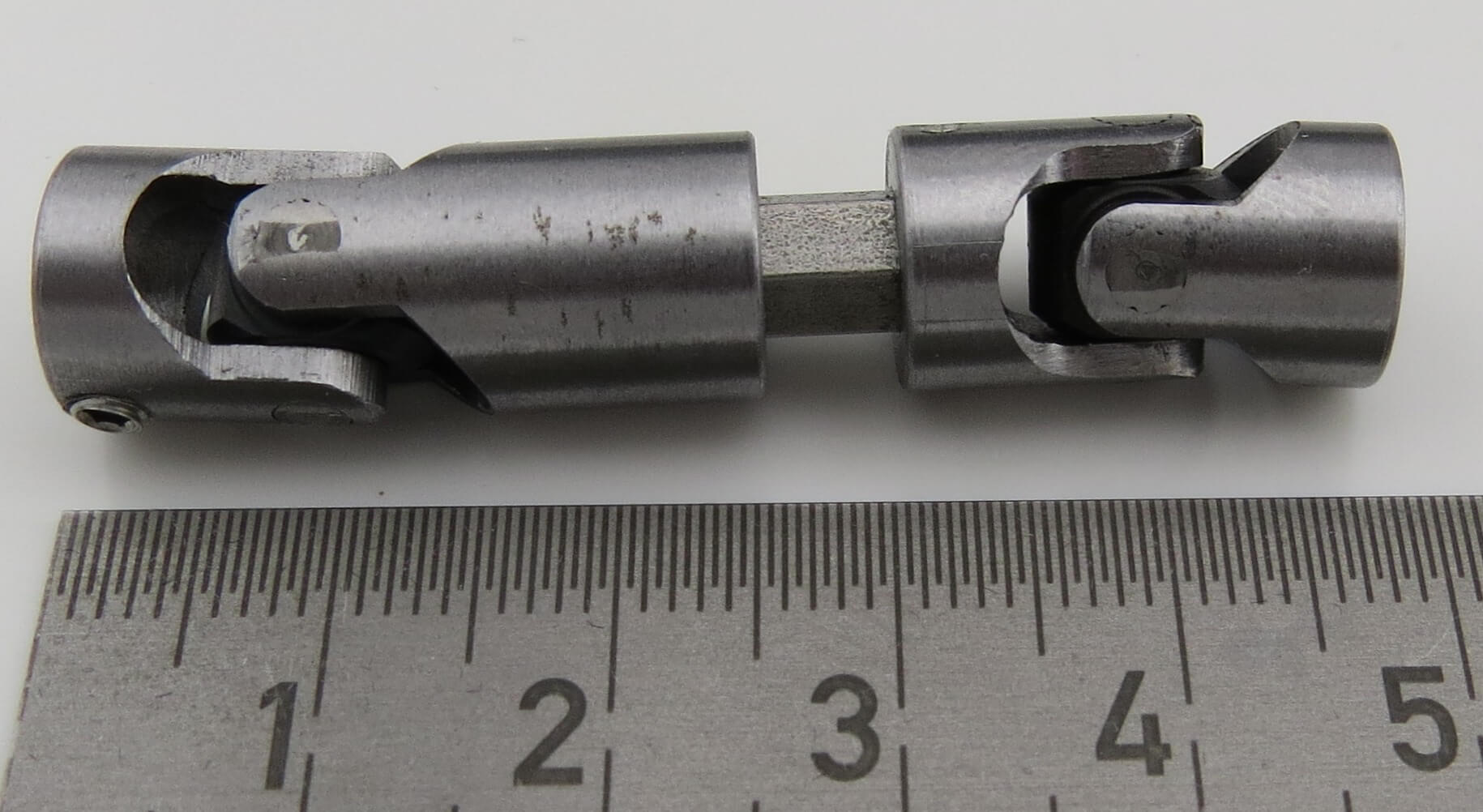 Doppel-Kardangelenk 10mm Durchmesser, Gesamtlänge           
