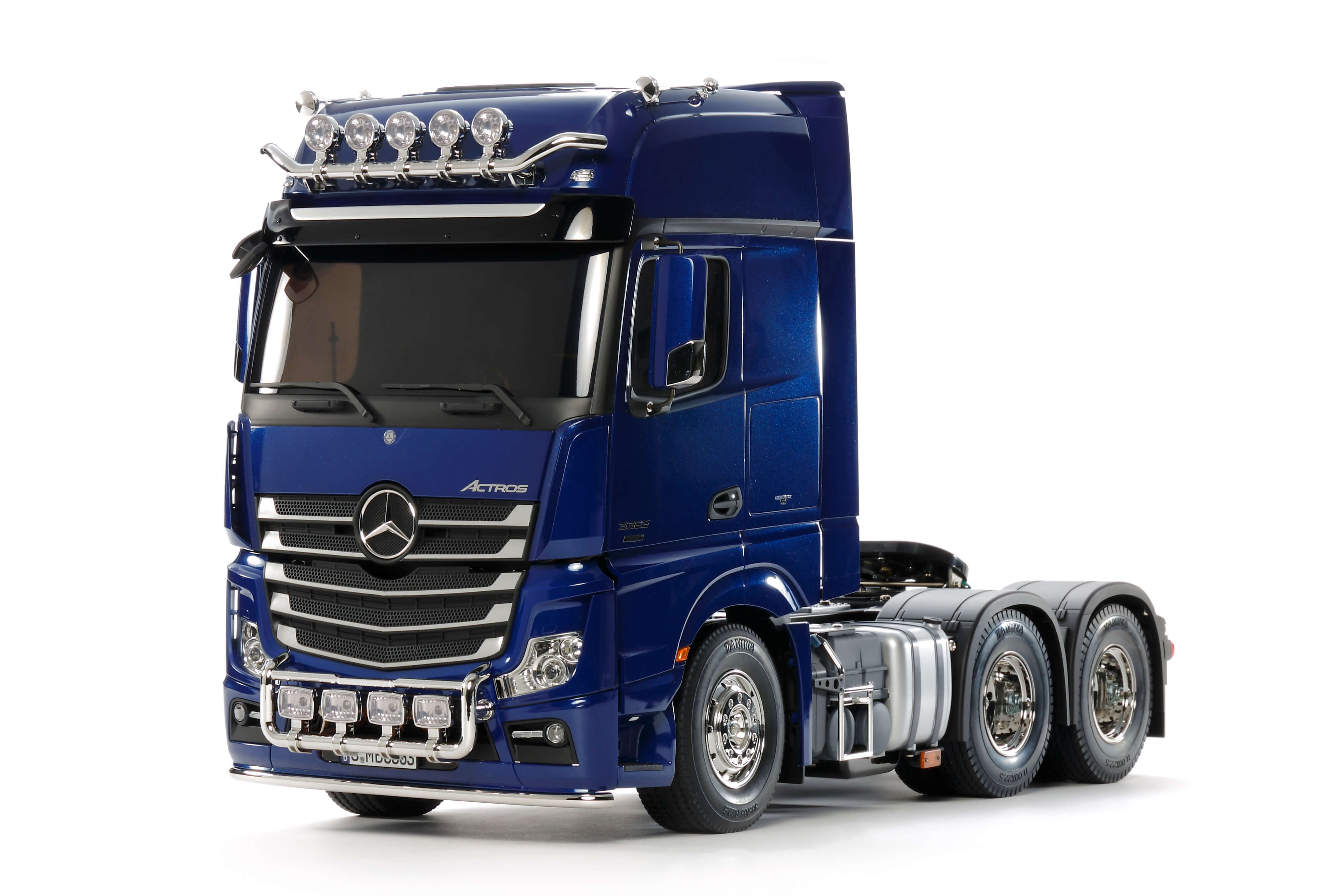 Tamiya Mercedes Benz Actros 3363 Giga 6x4. Bausatz          