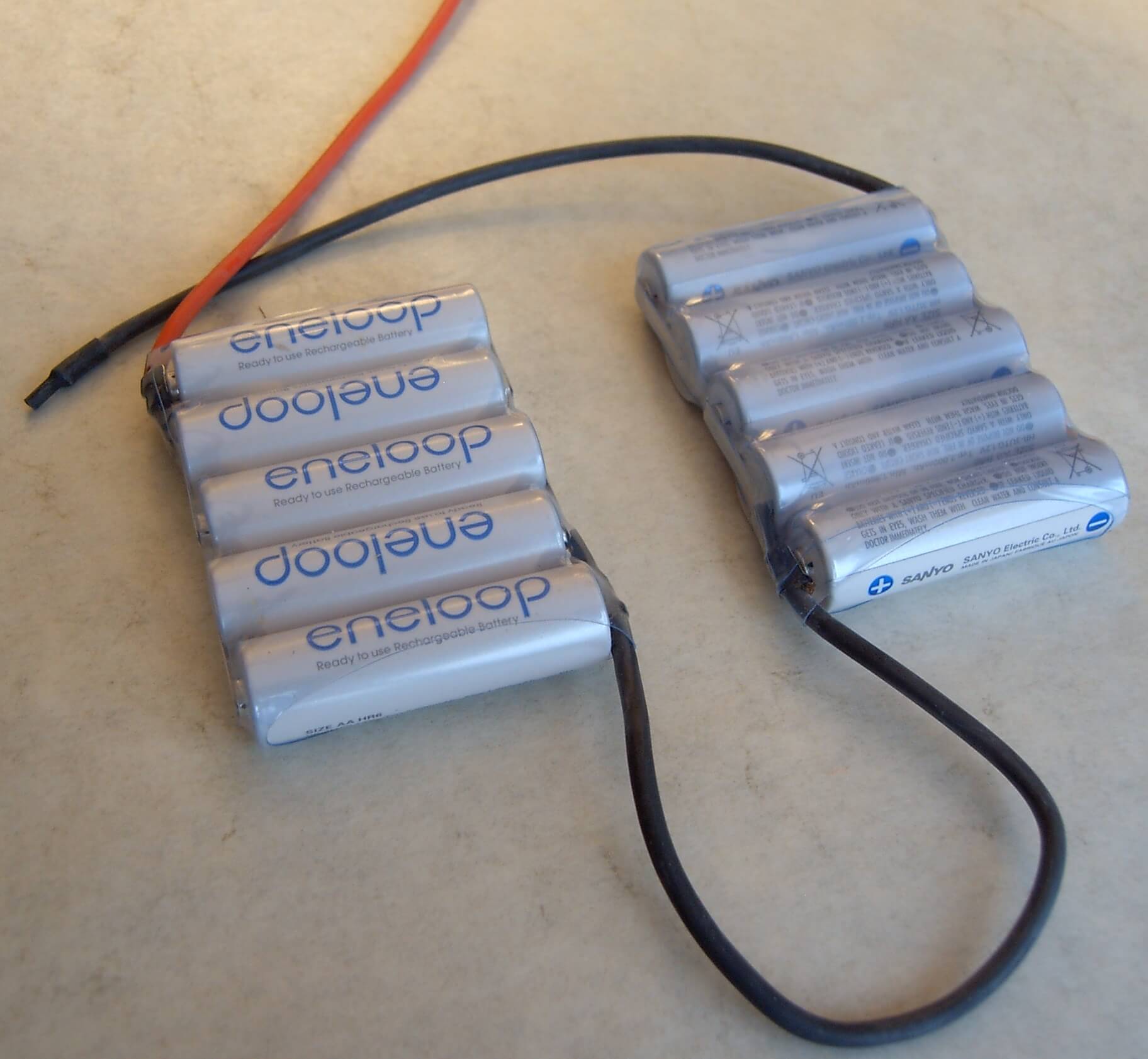 Akku-Pack 10x SANYO HR-3UZellen,12V/2000 2x5 Zellen,2000mAh 