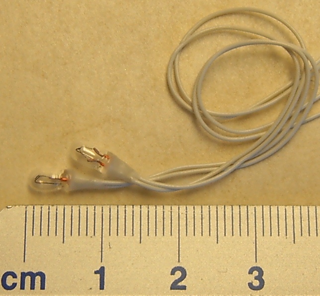 Glühbirnchen, klar, 6V, 3mm Durchmesser, 100mA, 10cm