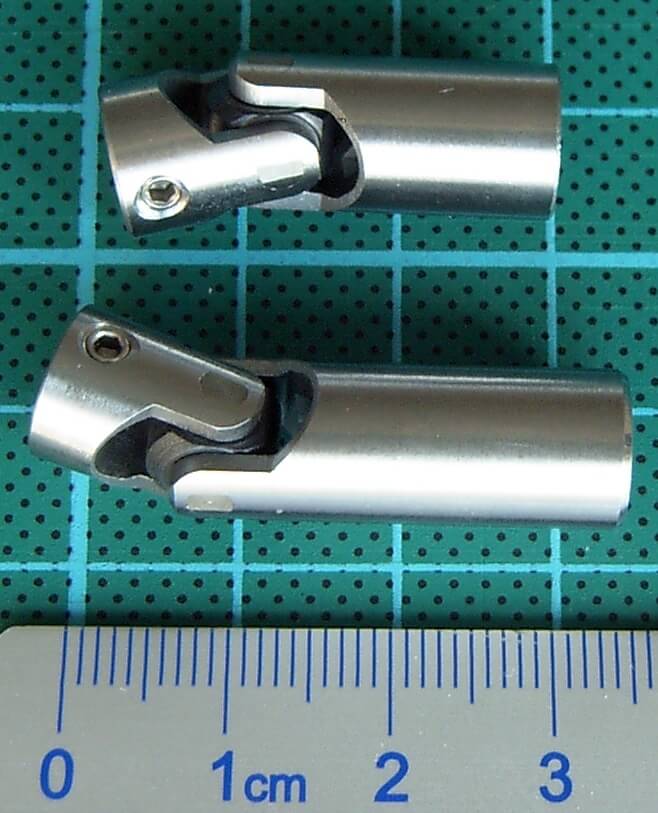 Set aus 2 Kardangelenken 10mm Durchm. 1x Kardan10 28mm lang 