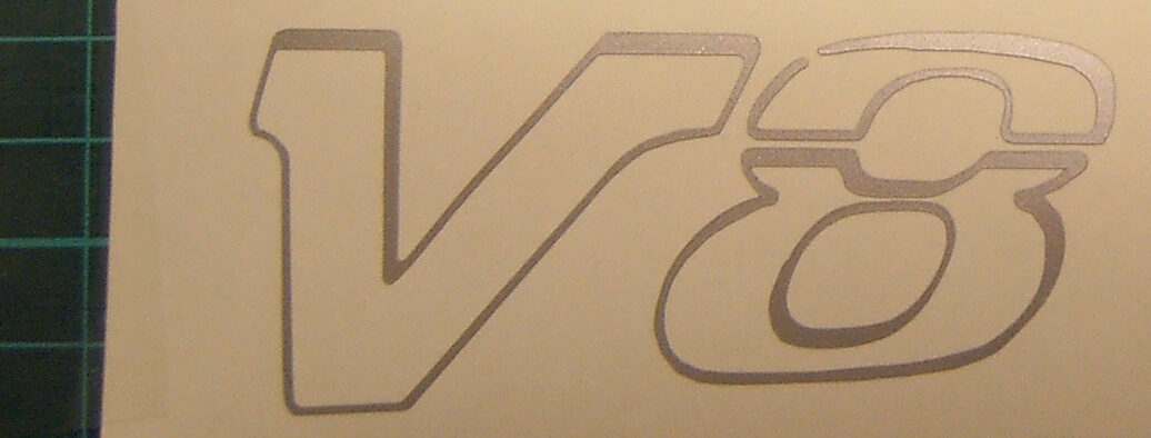 1 Folien-Decal "V8"-Symbol 37mm hoch aus hochwertiger       