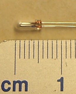 Birnchen 12V/50mA. Bis max. 15V/75mA!!!  Glasdurchmesser ca