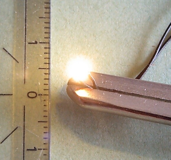 1x SMD-LED warmweiss (SMD-Bauform 0805)  mit angelöteten