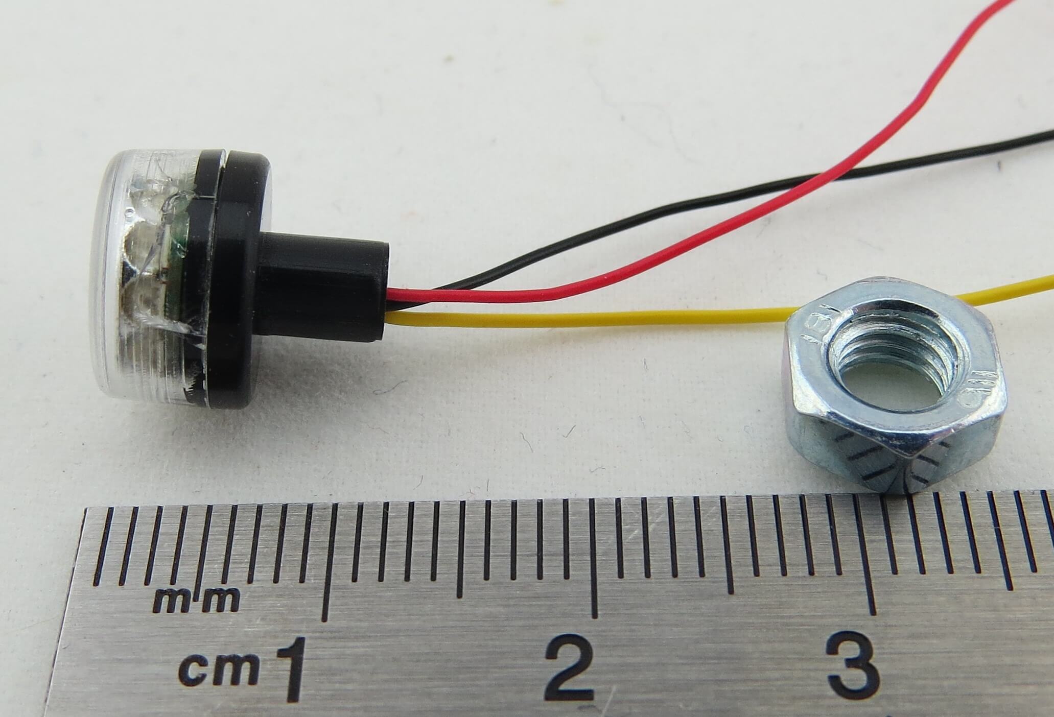 Rundumblitzleuchte, gelb, mit integrier- ter Elektronik u.  