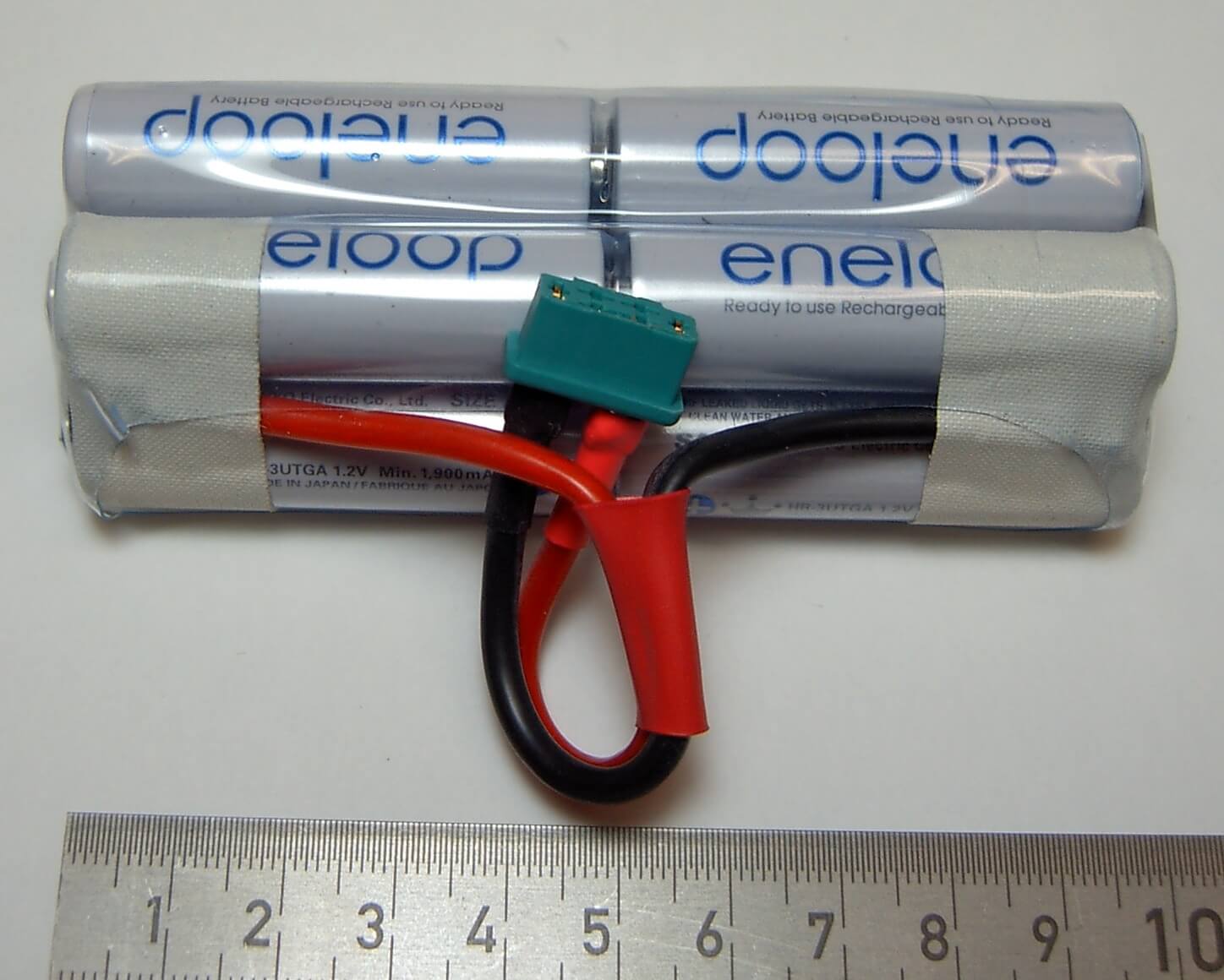 Akku-Pack mit 10x SANYO-Zellen HR-3U, 12V,2000mAh NiMH