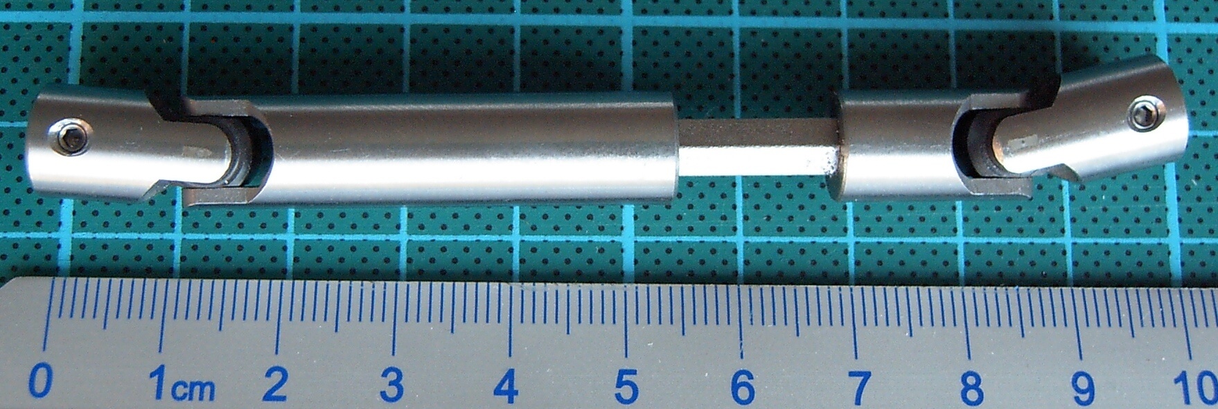 1 Doppel-Kardangelenk 10mm Durchmesser,  Gesamtlänge 110mm, 