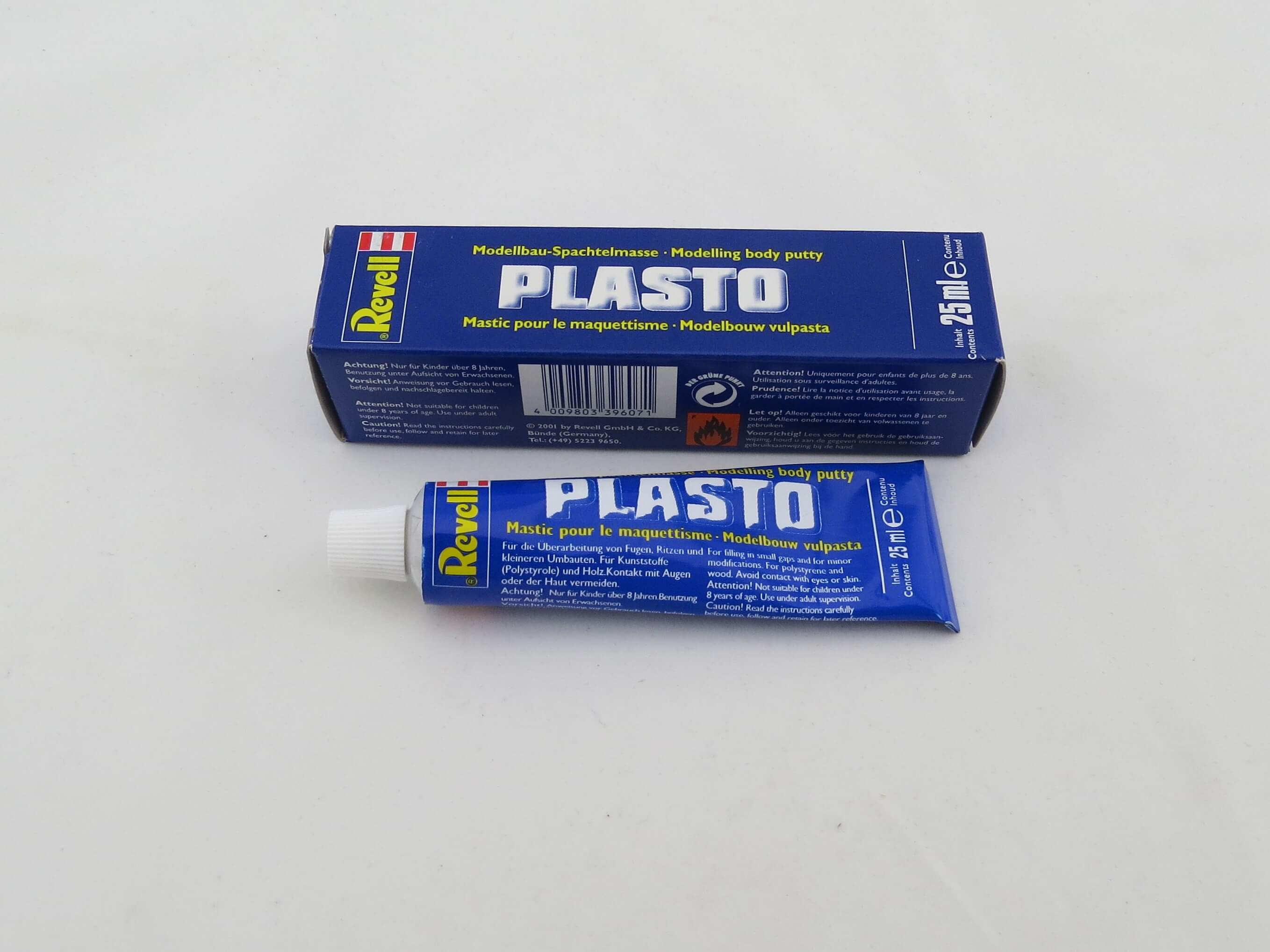 Kunststoffspachtel Plasto von Revell, 25g