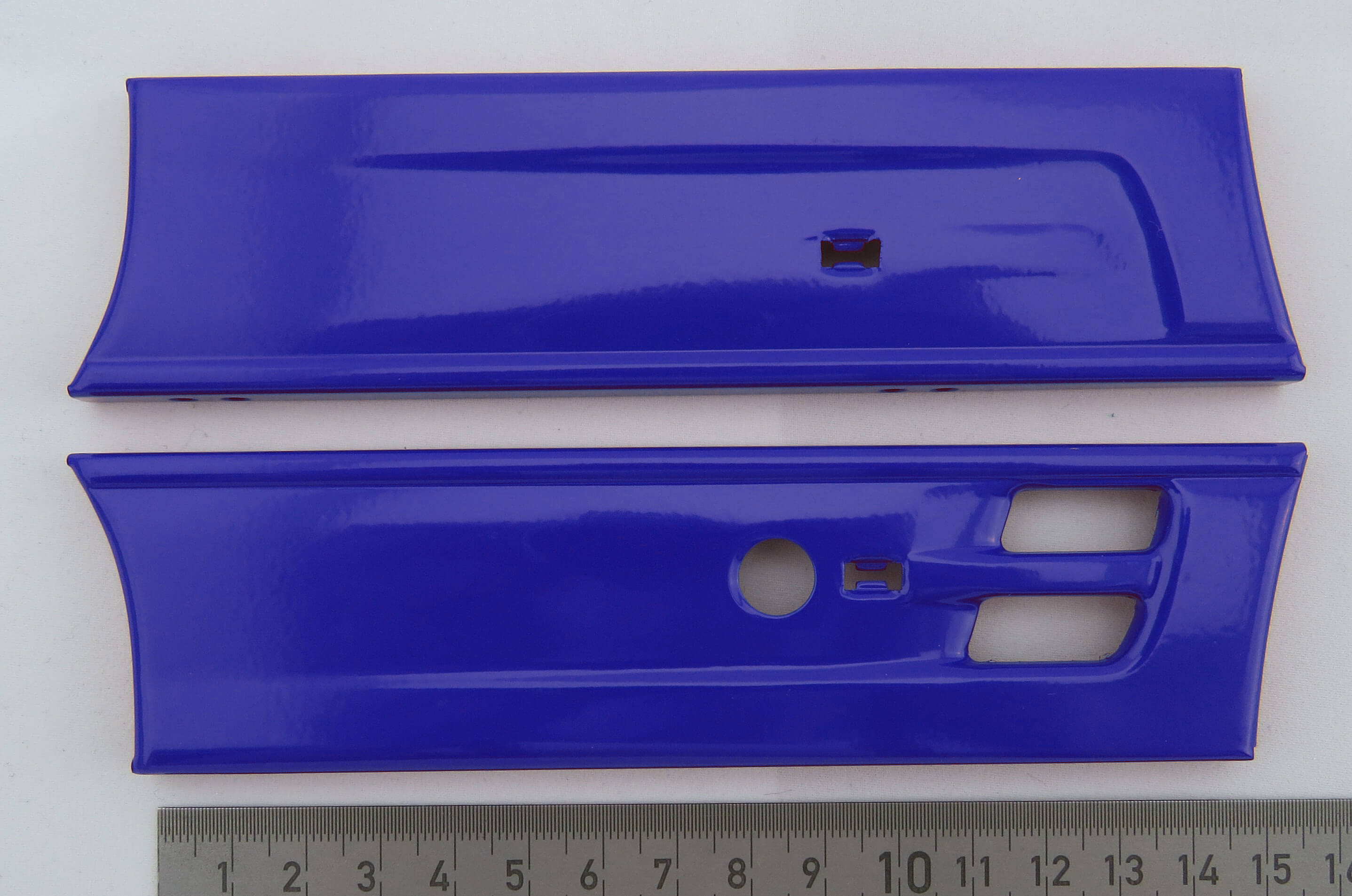 DAF Seitenverkleidung FG 734, blau. (859)