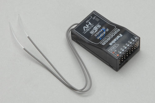 1 Empfänger 2,4GHz R-2008SB 8 Kanäle 2 Antennen,