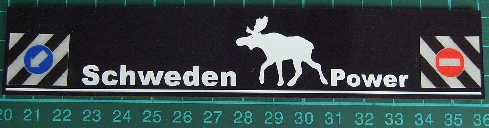 1 Schmutzfänger Nr.21 ca. 160x30x1mm mit geplottetem Dekor  