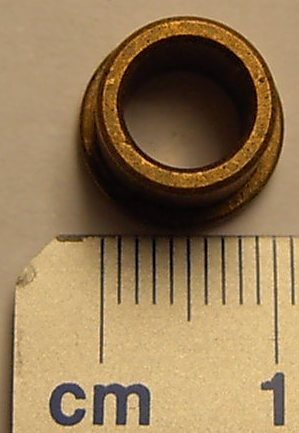 Sinterlager 7mm mit Bund für Wellen mit  7mm Durchmesser,   