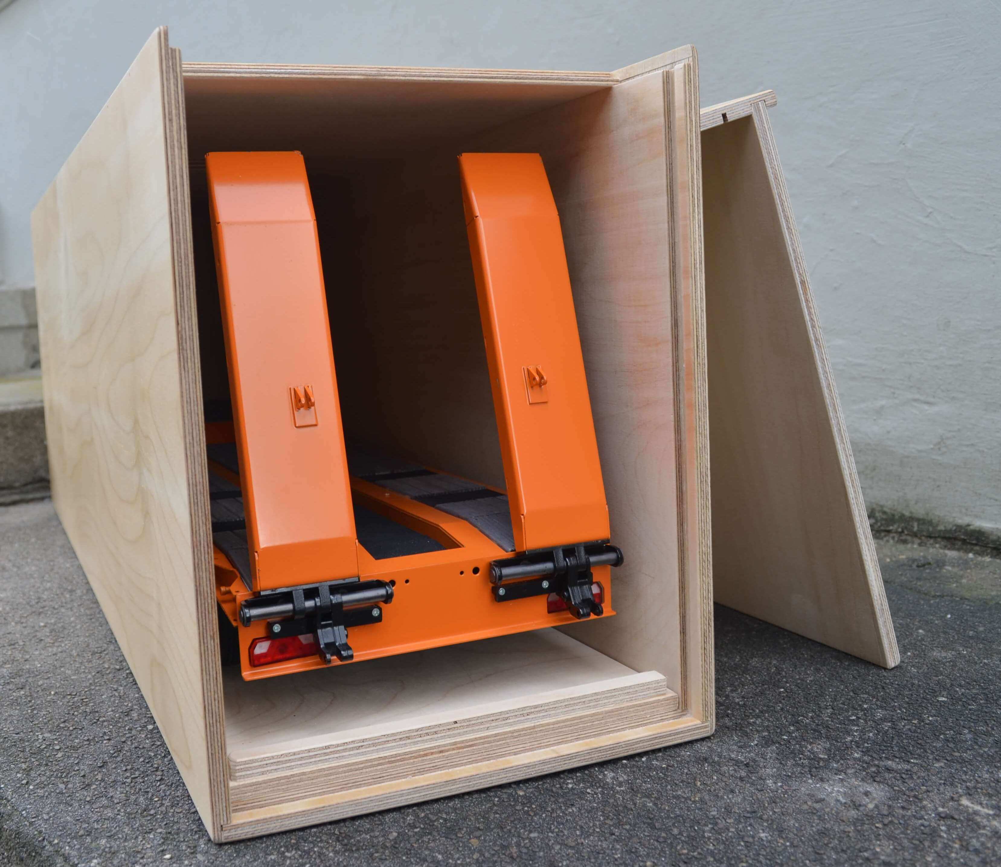 Transportbox aus 9mm Birke-Multiplex.    Die Box ist gebrauc