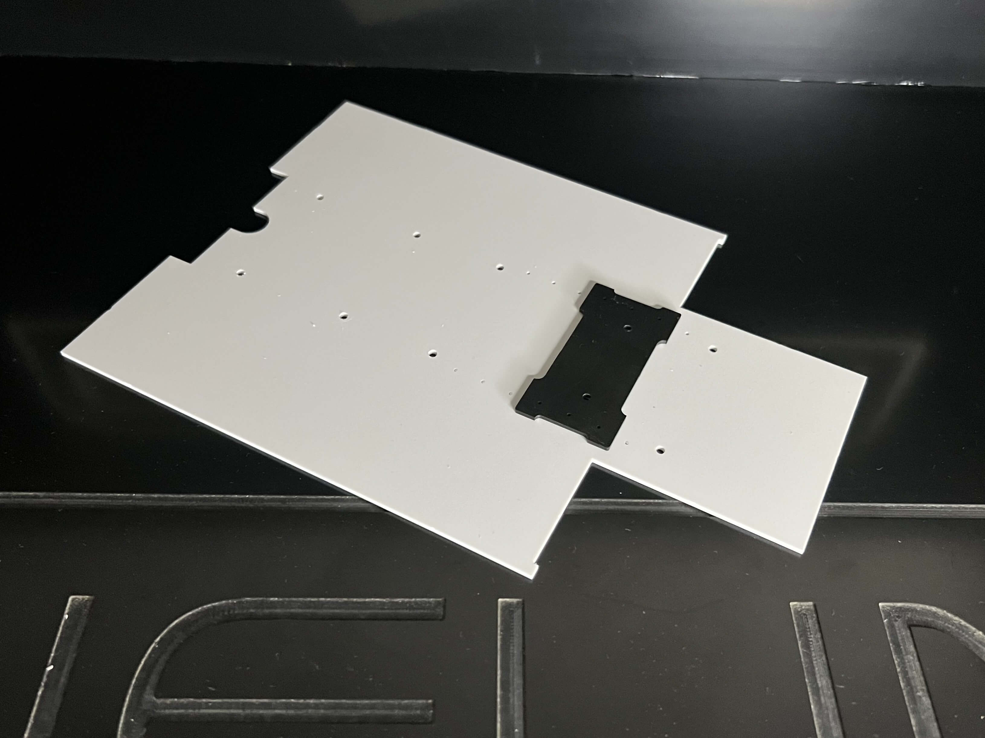 FineLine Rahmenabdeckung No.2 Scania S770