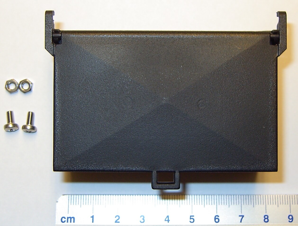 Armaturen- und Werkzeugkasten, 1 Stück   ca. 78x50x34mm,    