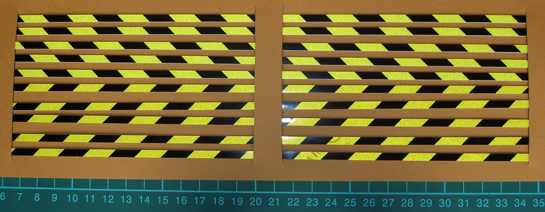 Warnstreifenset 4mm Streifenbreite, 45°,