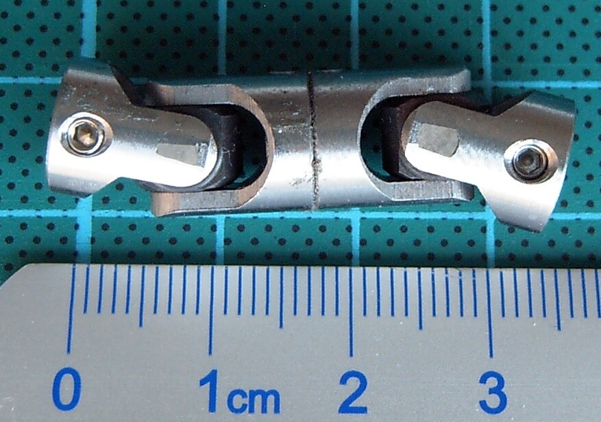 1x Doppel-Kardangelenk 10mm Durchmesser, Gesamtlänge        